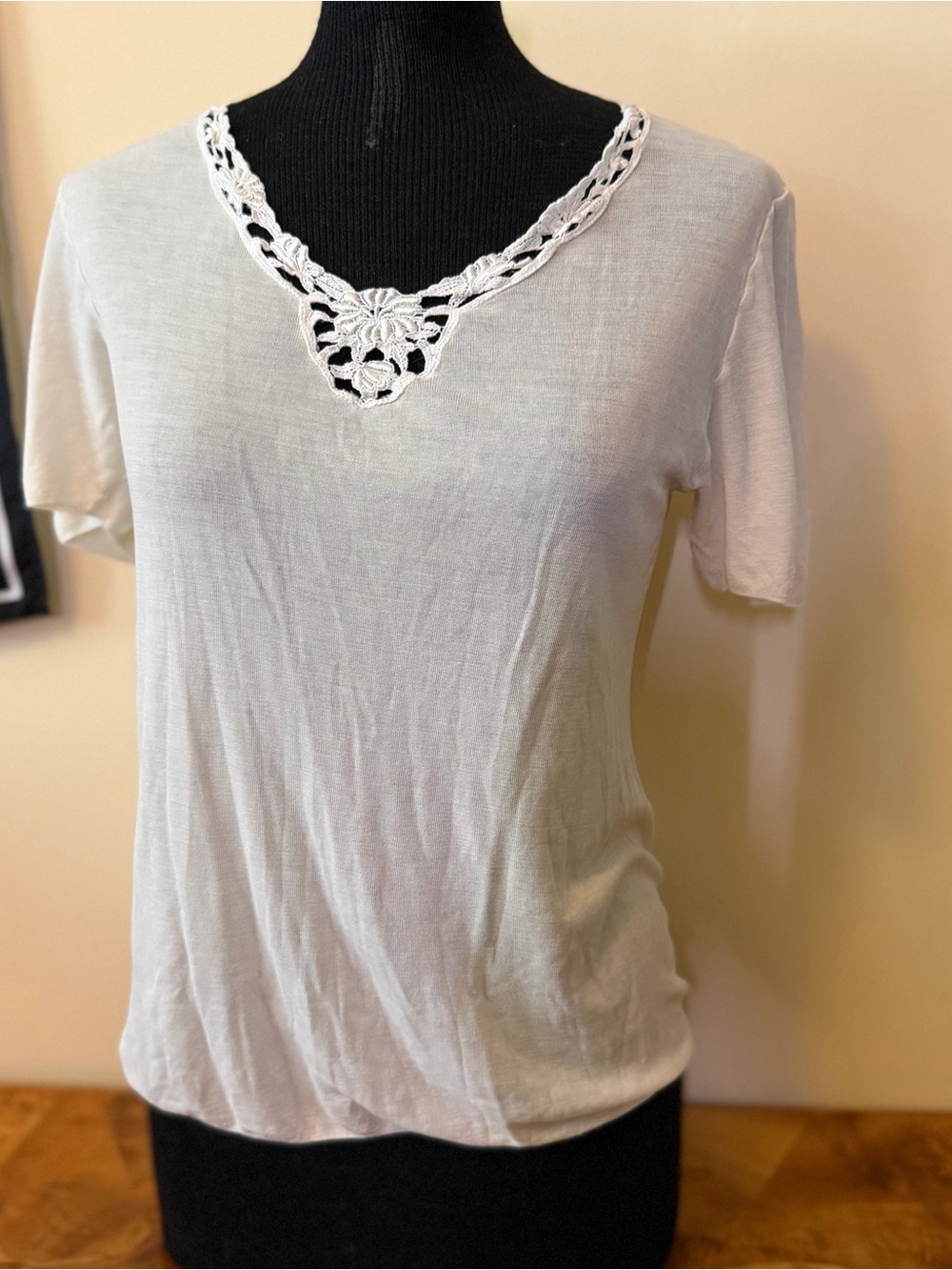 ME Makeover Essentials White Crochet-Trim Short Sleeve Sleep Top